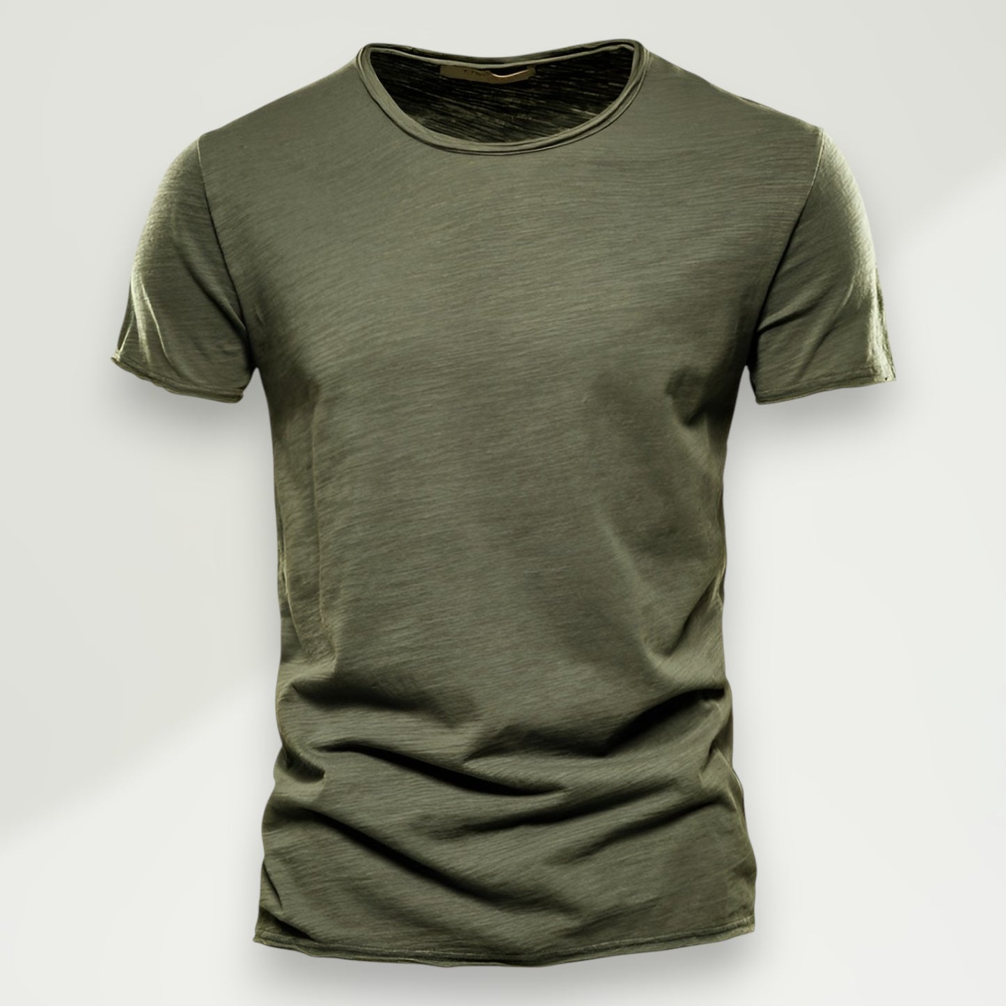 Ivar™️ | Tidlös T-shirt med en modern twist