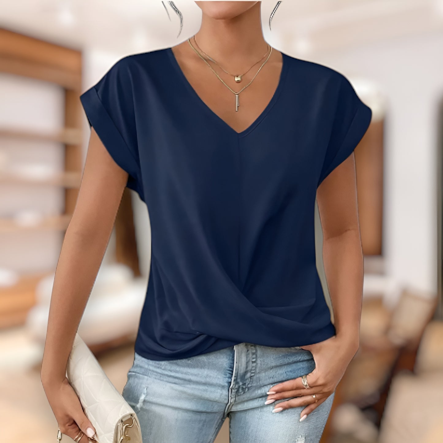 Sofie | T-shirt med hjärtformad urringning