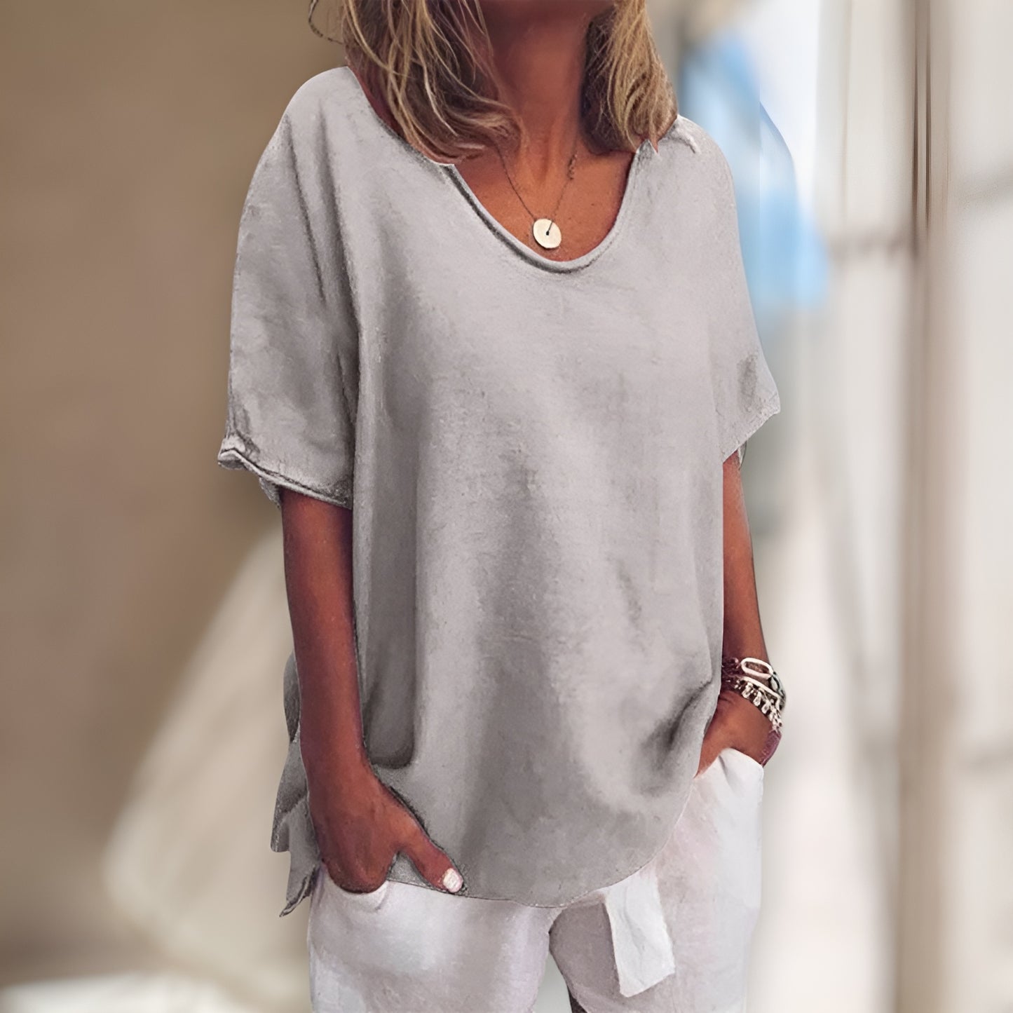 Agnes™️ | T-shirten du vill ha på dig varje dag